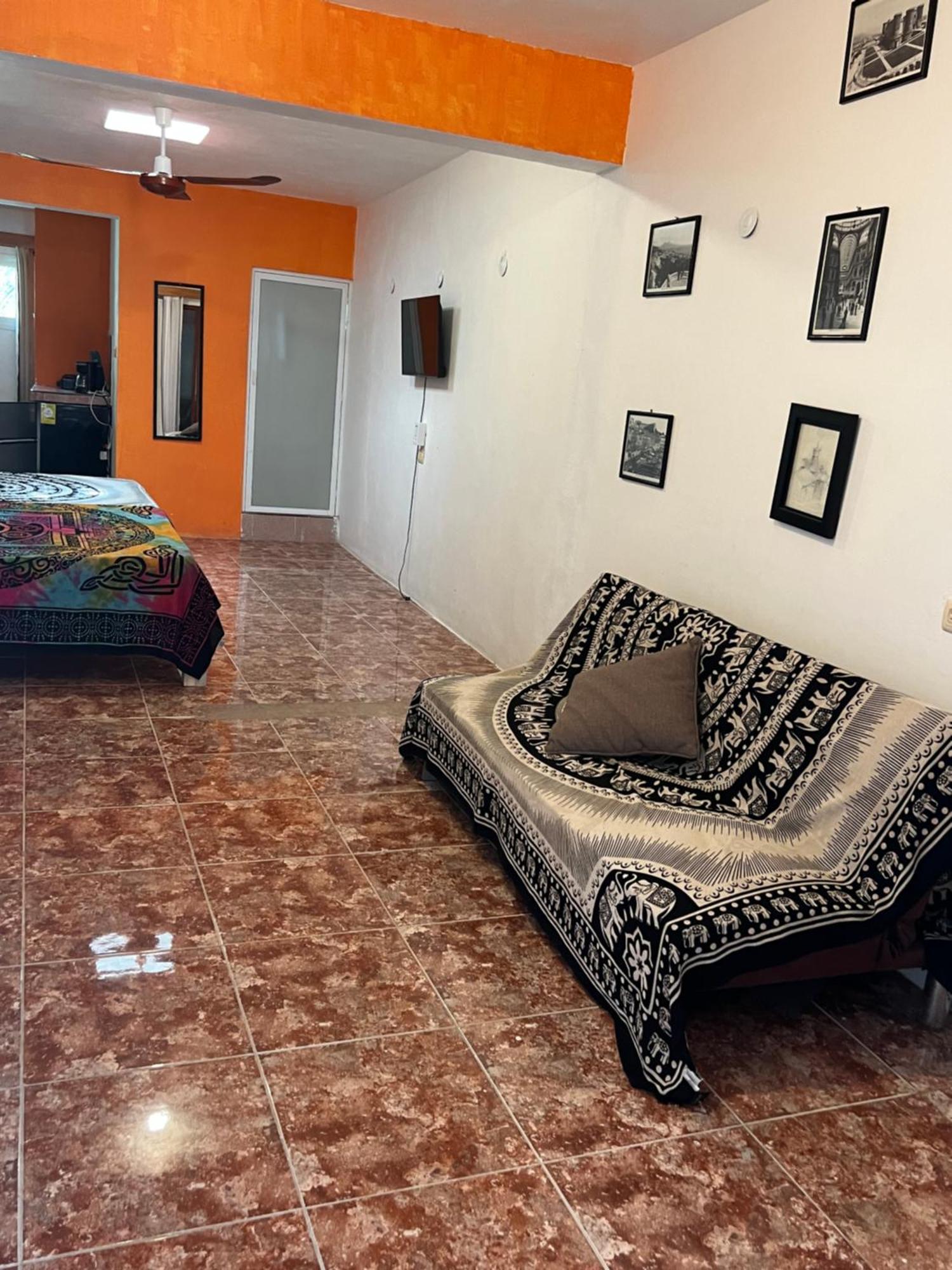 Casa Gajah Hotel Cuyo Kültér fotó